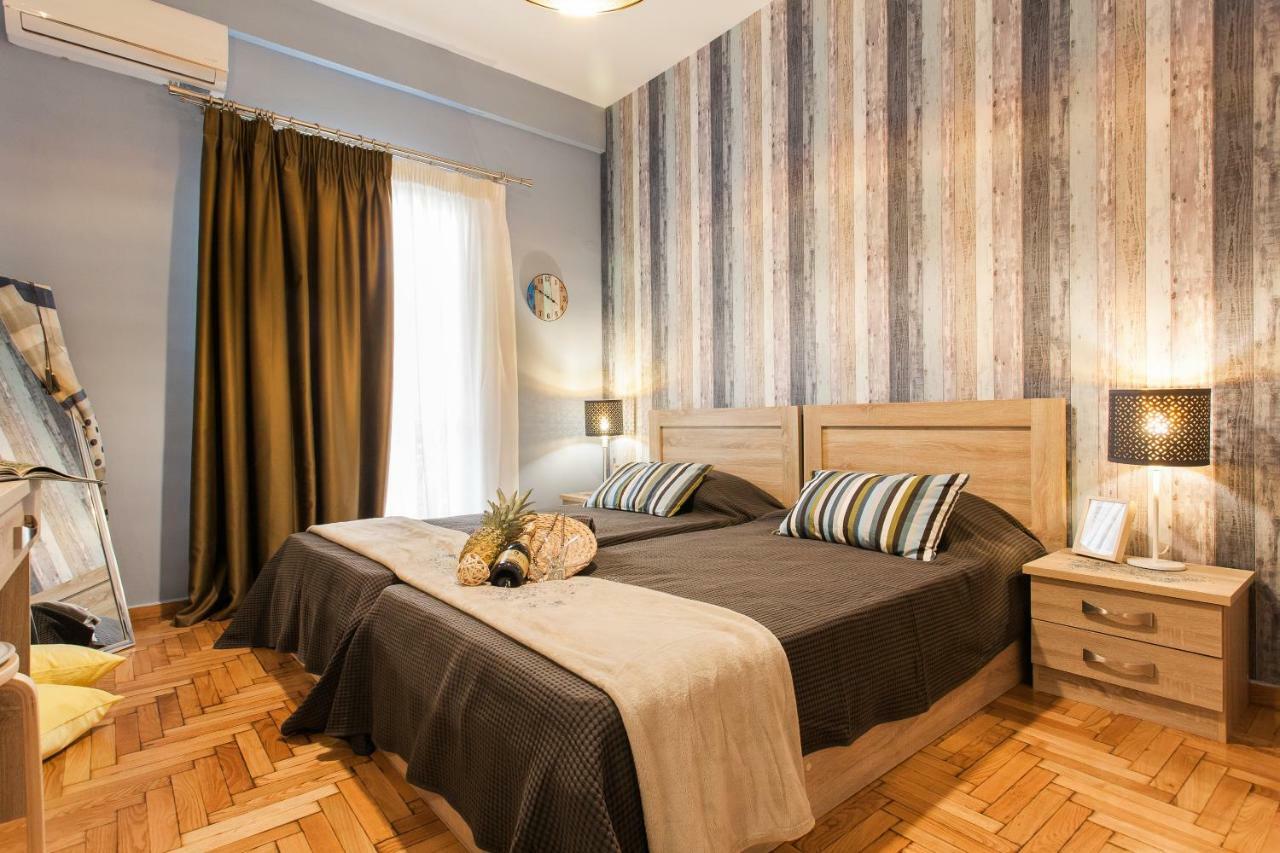 Central, Quiet, Cozy, Very Clean Private Apartment Close To Acropolis Atene Esterno foto