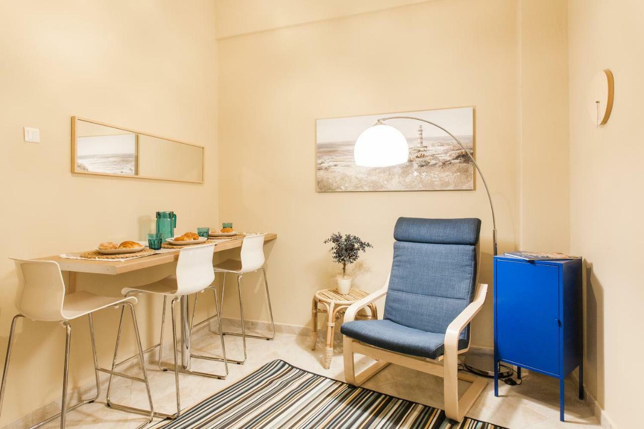 Central, Quiet, Cozy, Very Clean Private Apartment Close To Acropolis Atene Esterno foto